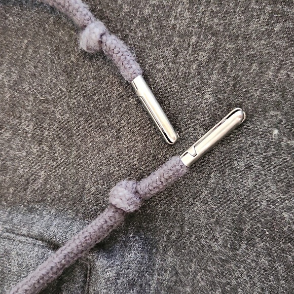 Mizzen + Main Men's Dark Grey Hoodie Size Large - Picture 9 of 10